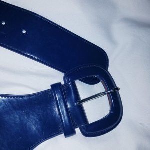 Wide dark blue belt